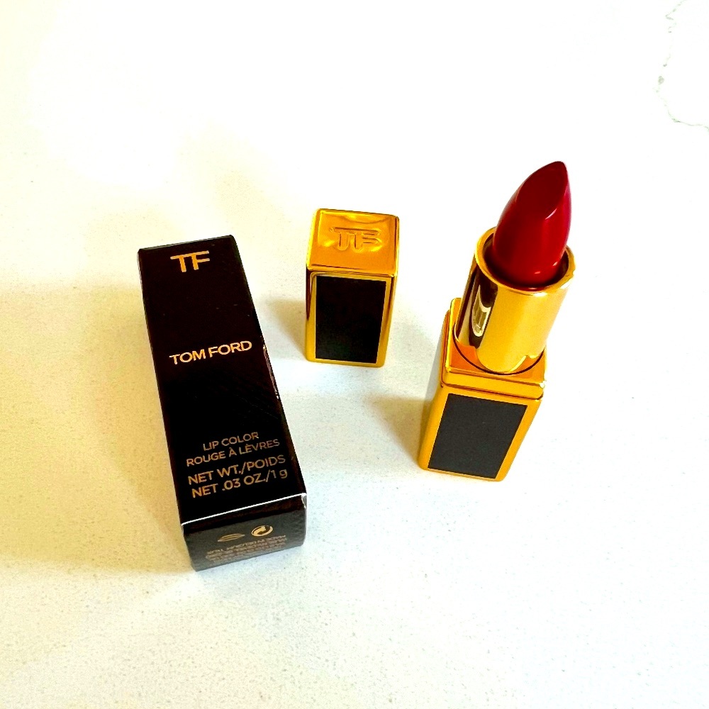 Tom Ford Lip Color SCARLET ROUGE - Picture 2 of 5
